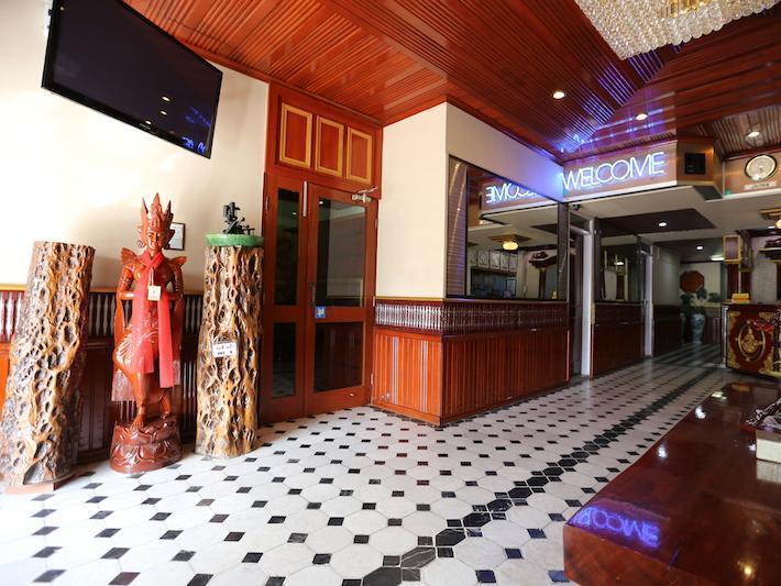 Palace Hotel Mandalay Exterior foto