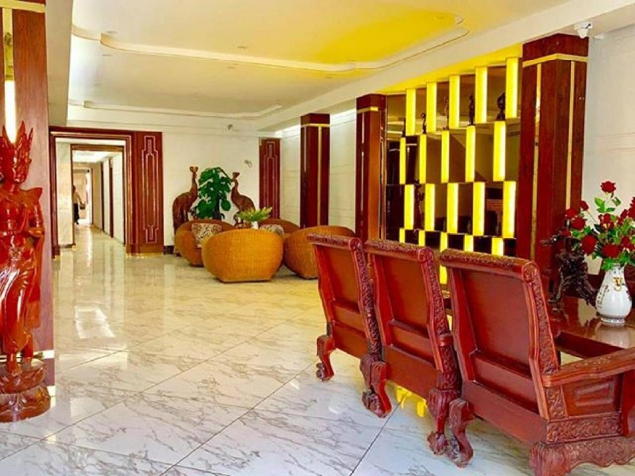 Palace Hotel Mandalay Exterior foto